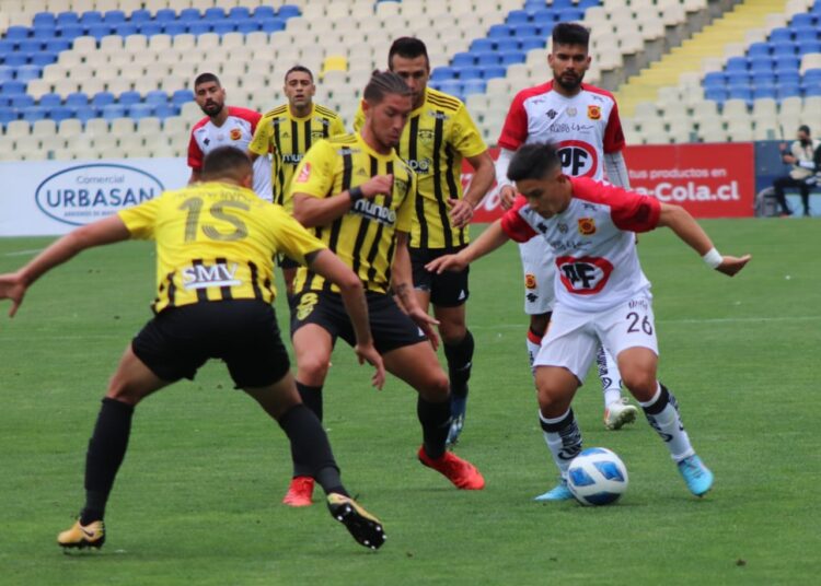 Con sub-21 en cancha: El equipo que prepara Cornejo para enfrentar a Melipilla