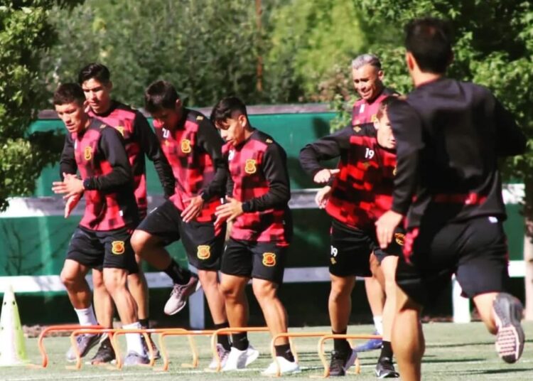 Cuatro sensibles bajas tendrá el Rojinegro en el debut