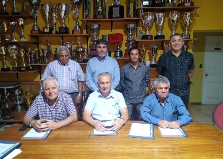 Cambio de mando en el Atlético Comercio