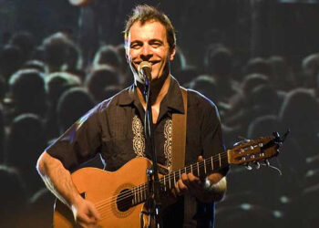 Kevin Johansen llega a Talca en el marco de su gira “Vecino Tour”