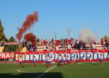 Incertidumbre total se vive en Deportes Linares