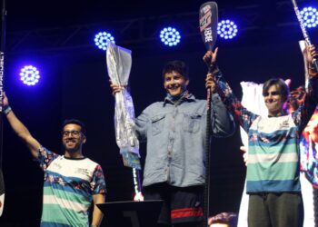 El Maule acoge a campeón nacional de sup race que se prepara para Mundial