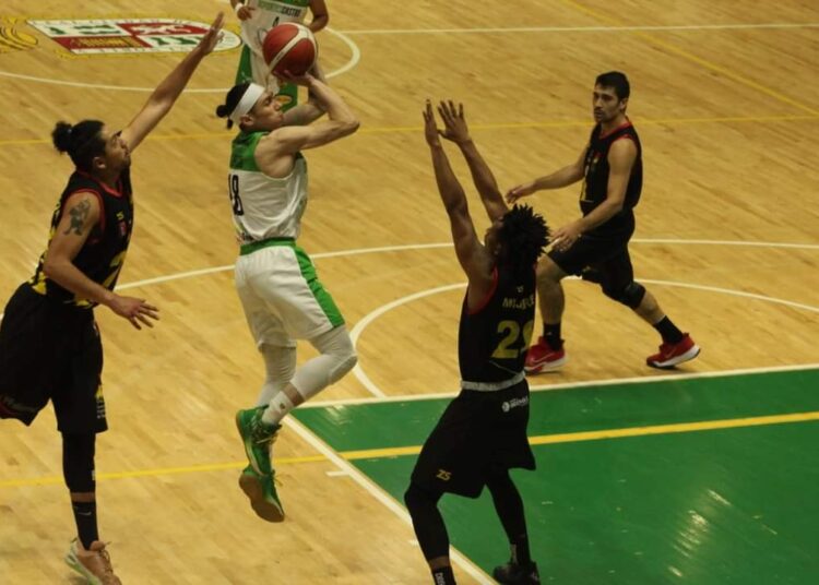 Hispanos partieron con el pie izquierdo el periplo chilote