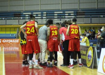 ¡Insostenible!: Español mantiene deuda de hasta tres meses con parte del plantel