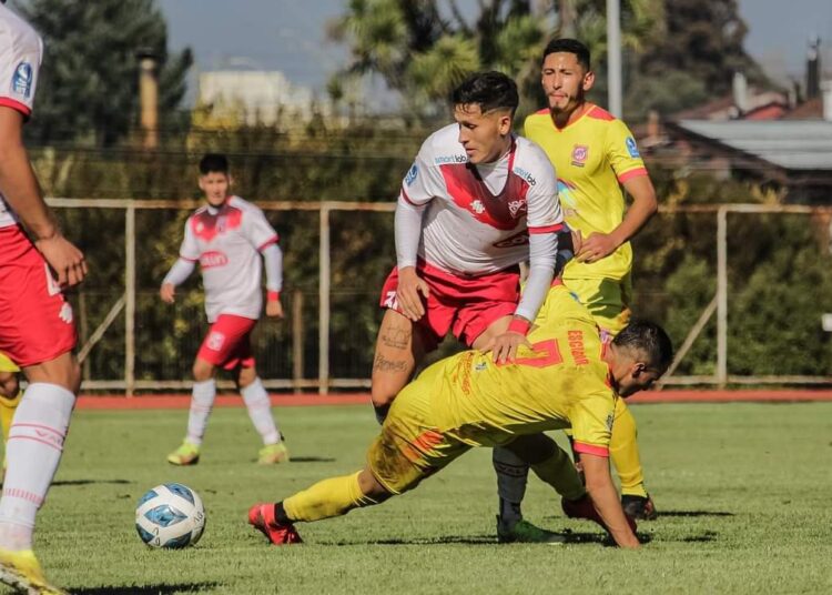 Rojo cauquenino rescató un triunfo revitalizador a las orillas del Calle-Calle