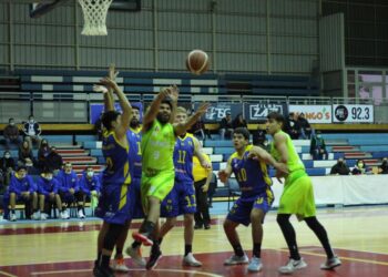 El “Lorito” debutó con goleada en la LNB2