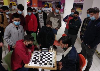 Ajedrecistas movieron las piezas para ir por el podio