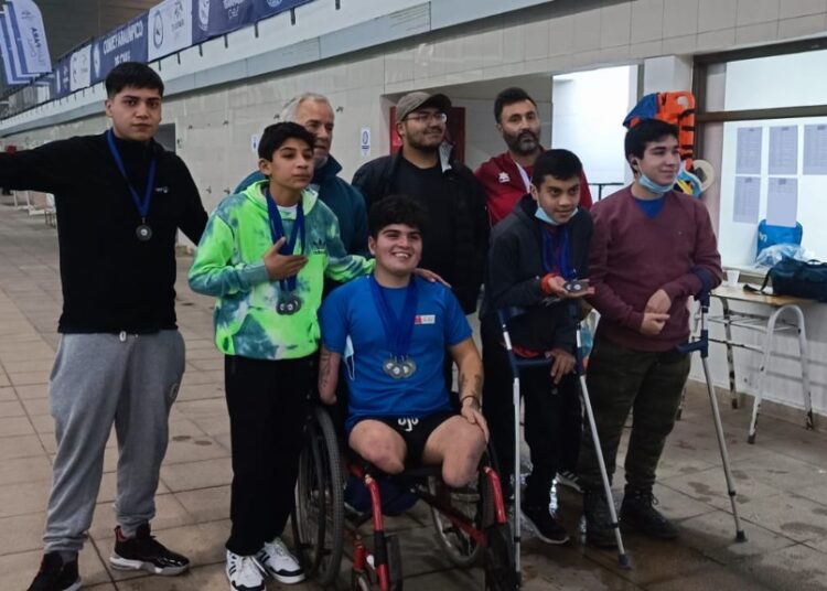 Maulinos destacaron en Nacional de Paranatación