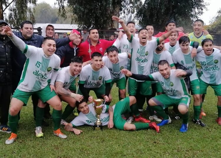 Equipos rurales celebraron títulos en distintas series