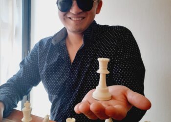 Ajedrecista ciego sigue con actividad y proyectándose a futuros desafíos
