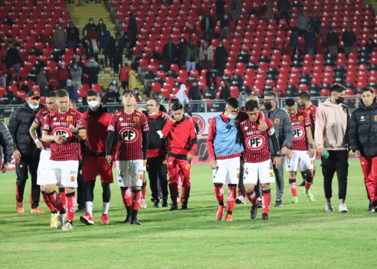 ¿No llegan más refuerzos?: Rangers  citado a la ANFP por fair play financiero