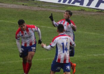 Linares espera cerrar la primera rueda como líder e invicto