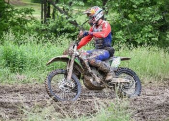 “Benja” Herrera va por la conquista de un podio del Nacional de enduro en EE. UU.