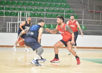 Talquino tendrá minutos de juego con la Roja de básquetbol