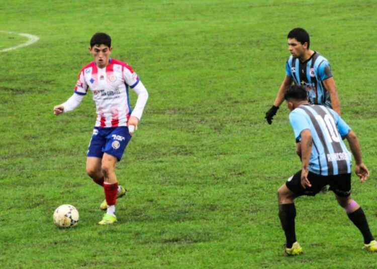 Jugador de Rangers que está a préstamo es genio y figura de su equipo