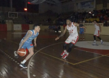 Liceanos dieron pelea en disputado encuentro