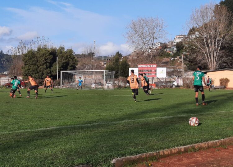 Conti FC la hizo apuradito y ya es finalista zonal
