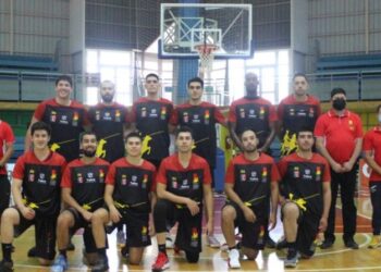 Promesa de Español emigra buscando mayor proyección