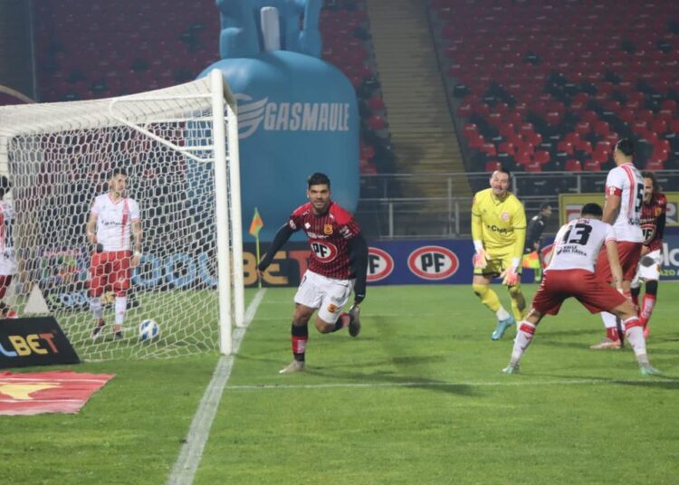 Lionel Altamirano: “El equipo demostró actitud y corazón”