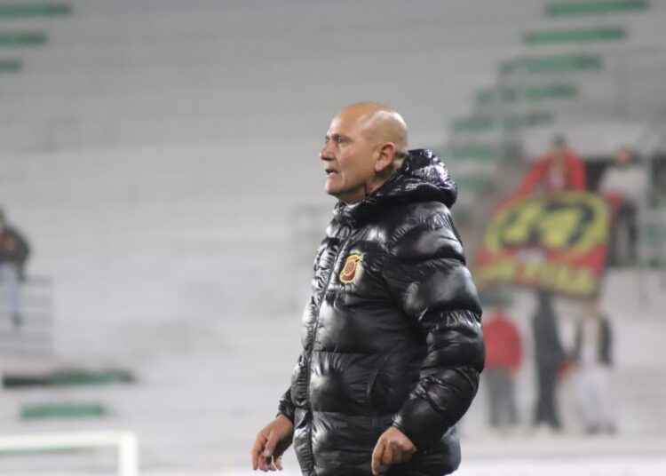 “Dunga” Pinto recibió espaldarazo de directiva del Rojinegro