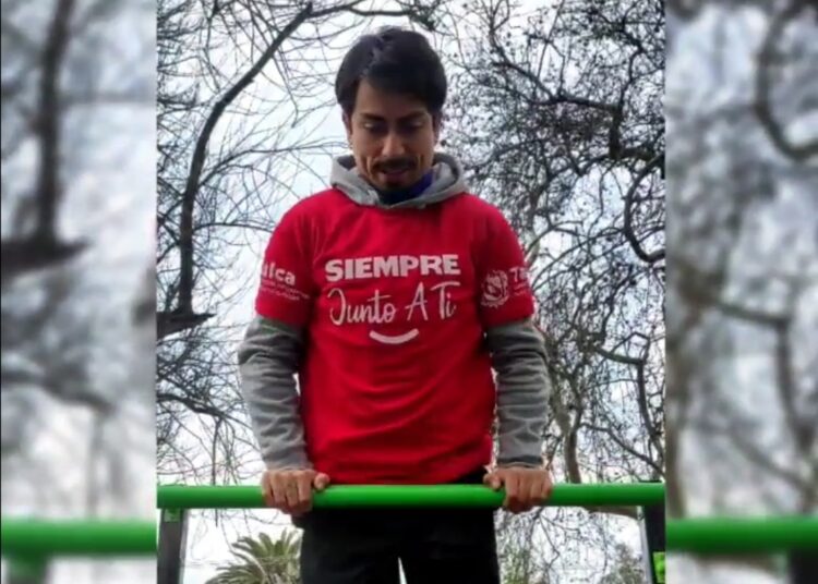 Taller de calistenia gratuito comenzó en Talca