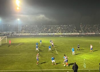 El “Depo” le regaló un triunfo a su gente que volvió al “Tucapel Bustamante”