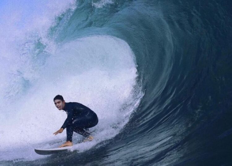 Curanipeño debuta en los “ISA World Surfing Game 2022”