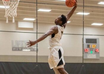 Español aseguró a su jugador foráneo