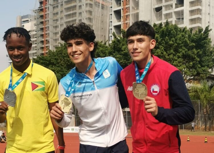 Benjamín Aravena prometió y cumplió en el Sudamericano U-18
