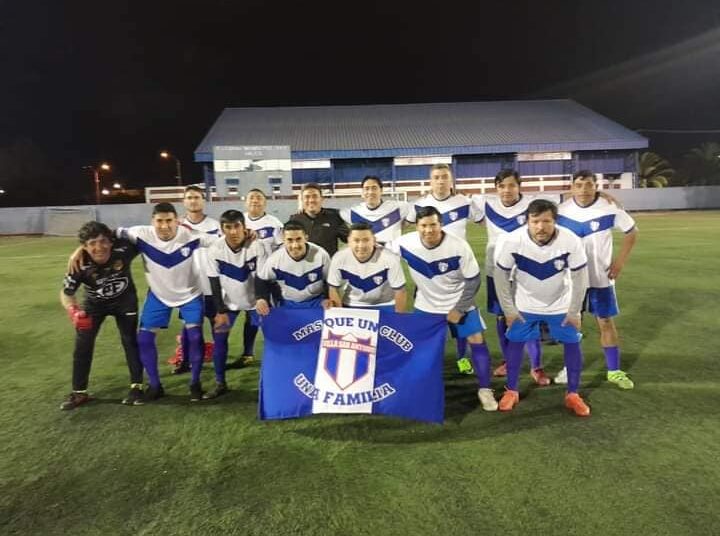 Andaba con novedades en su programación para este finde de Halloween