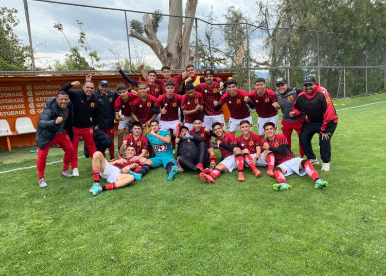 ¡Triunfazo sobre la UC y pasajes a cuartos en categoría proyección!