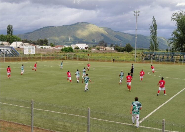 Los finalistas de cita regional Fenfur quieren levantar la copa