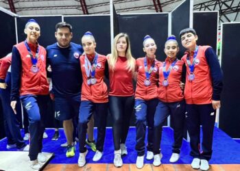 Curicanos destacaron en Panamericano de gimnasia aeróbica en Colombia