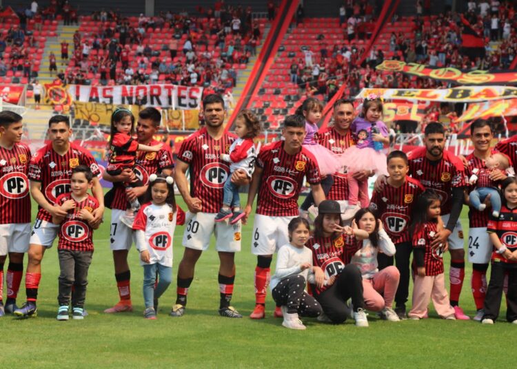 Rangers oficializó la renovación de dos jugadores