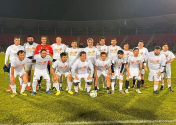 Peloteros cierran año con tradicional convocatoria futbolera y solidaria