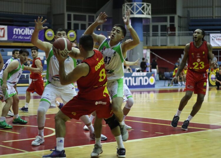 Español celebró nuevamente en casa