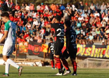 Atención hinchas de Rangers: listos los precios para la Noche Rojinegra