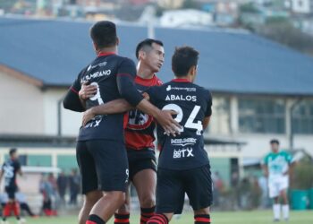 Rangers jugó segundo amistoso de la era Dalcio Giovagnoli