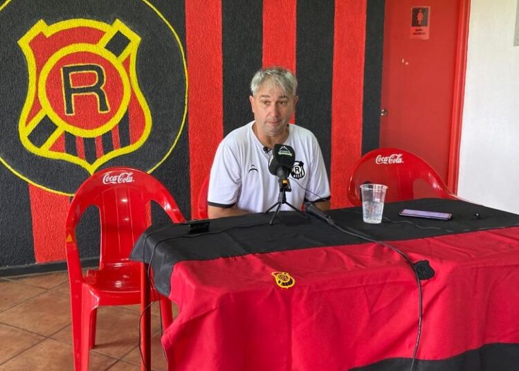 Dalcio y refuerzos: “El hincha debe ser paciente”