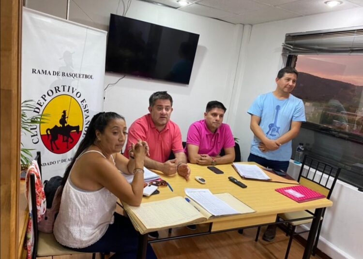 Directivos del “Quijote” expusieron crítica situación económica