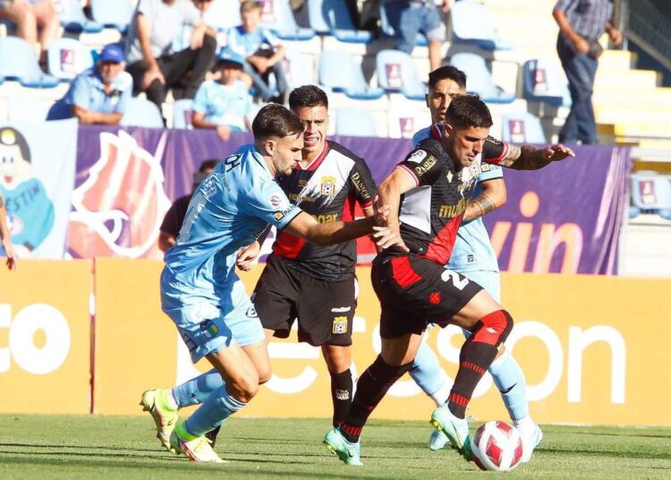 Curicanos buscarán mejorar su campaña en el plano local