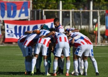 Linares buscará el triunfo frente a equipo de Marcoleta