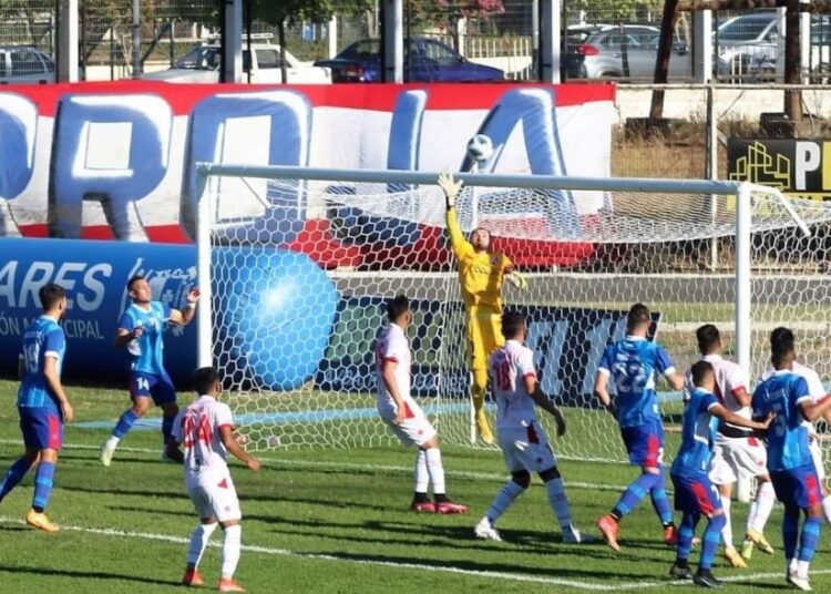 Linares tendrá una salida complicada en la Segunda División Profesional