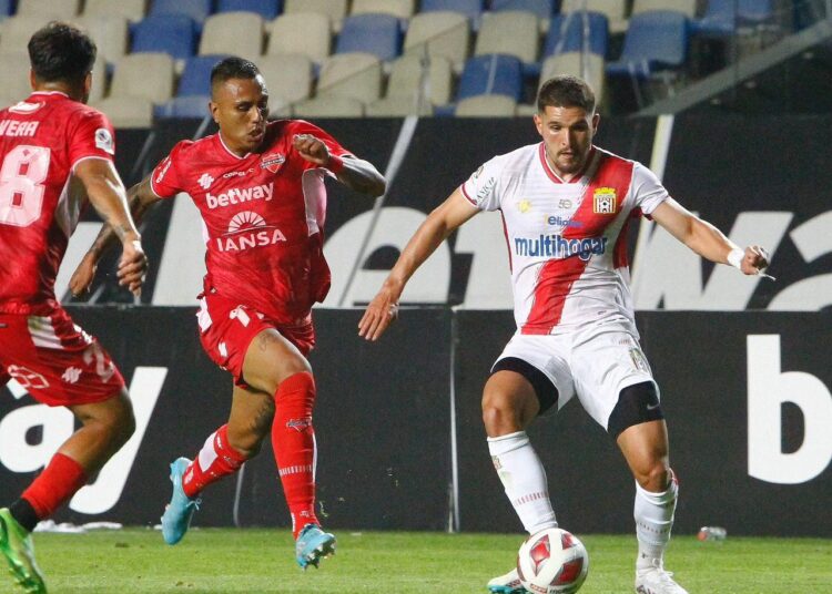 Curicó pretende alejarse de la zona roja