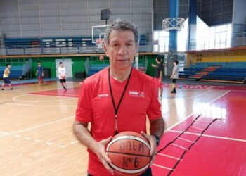Gimnasio Regional al fin llevará la placa de Manuel Herrera Blanco