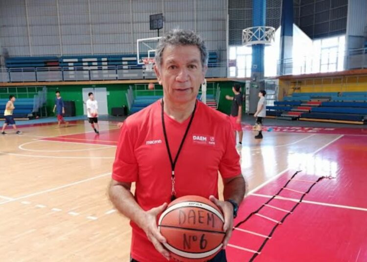 Gimnasio Regional al fin llevará la placa de Manuel Herrera Blanco