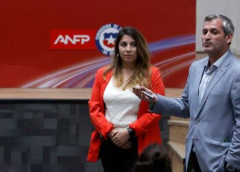 Docente talquino presentará innovador proyecto en la sede mundial de la FIFA