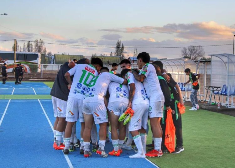 Parralinos buscarán el triunfo en una visita complicada