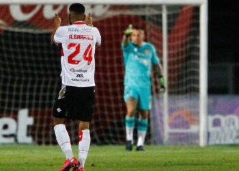 Curicó jugará duelo clave por salir del fondo de la tabla