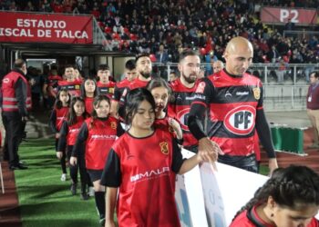 Parte venta de entradas presenciales y online para choque Rangers-Iquique